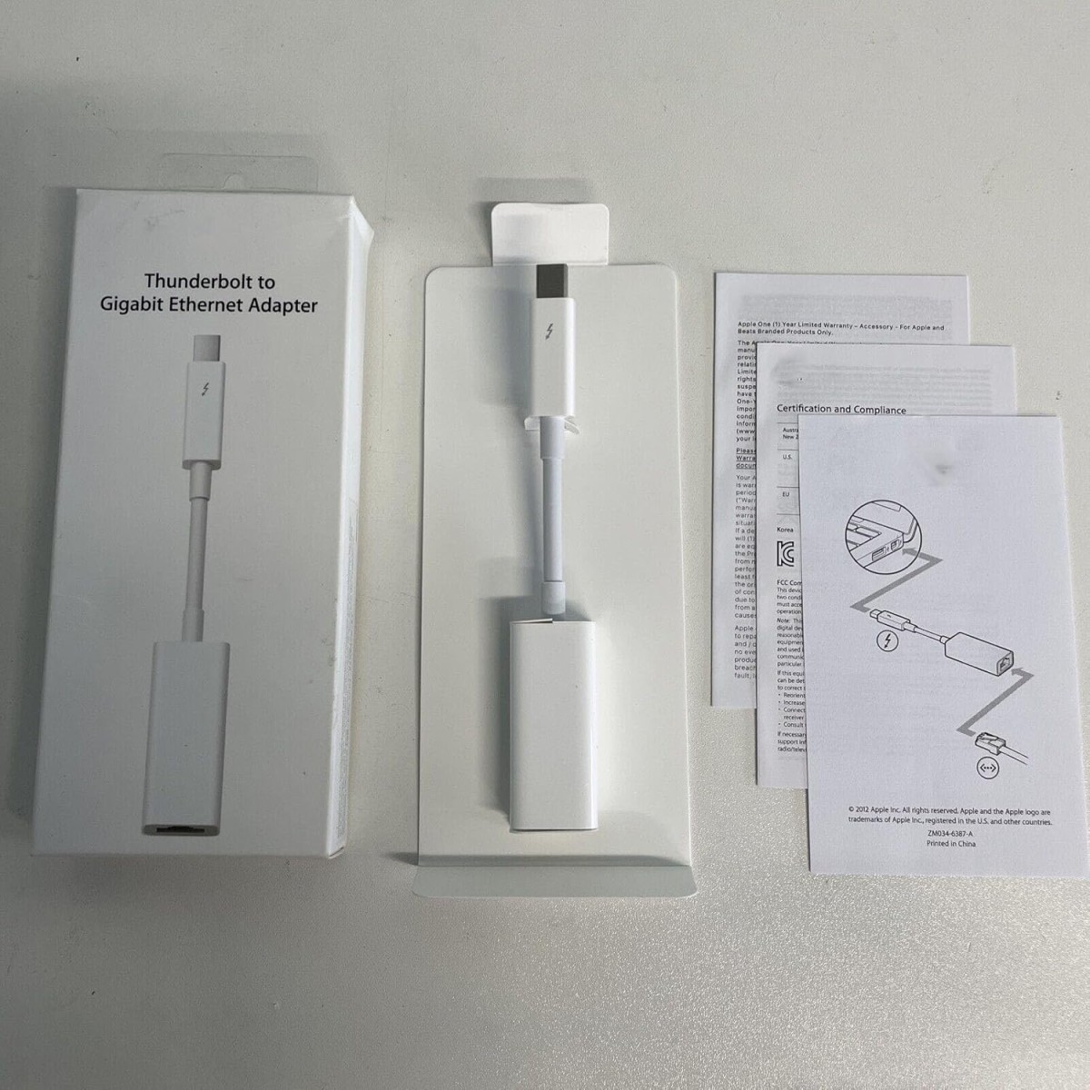Apple Thunderbolt to Gigabit Ethernet Adapter ~